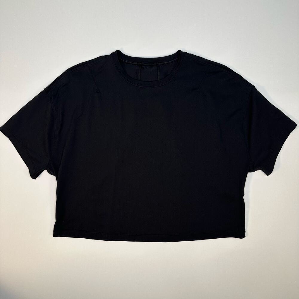 Lululemon Cropped Black Full Stretch Tee Shirt